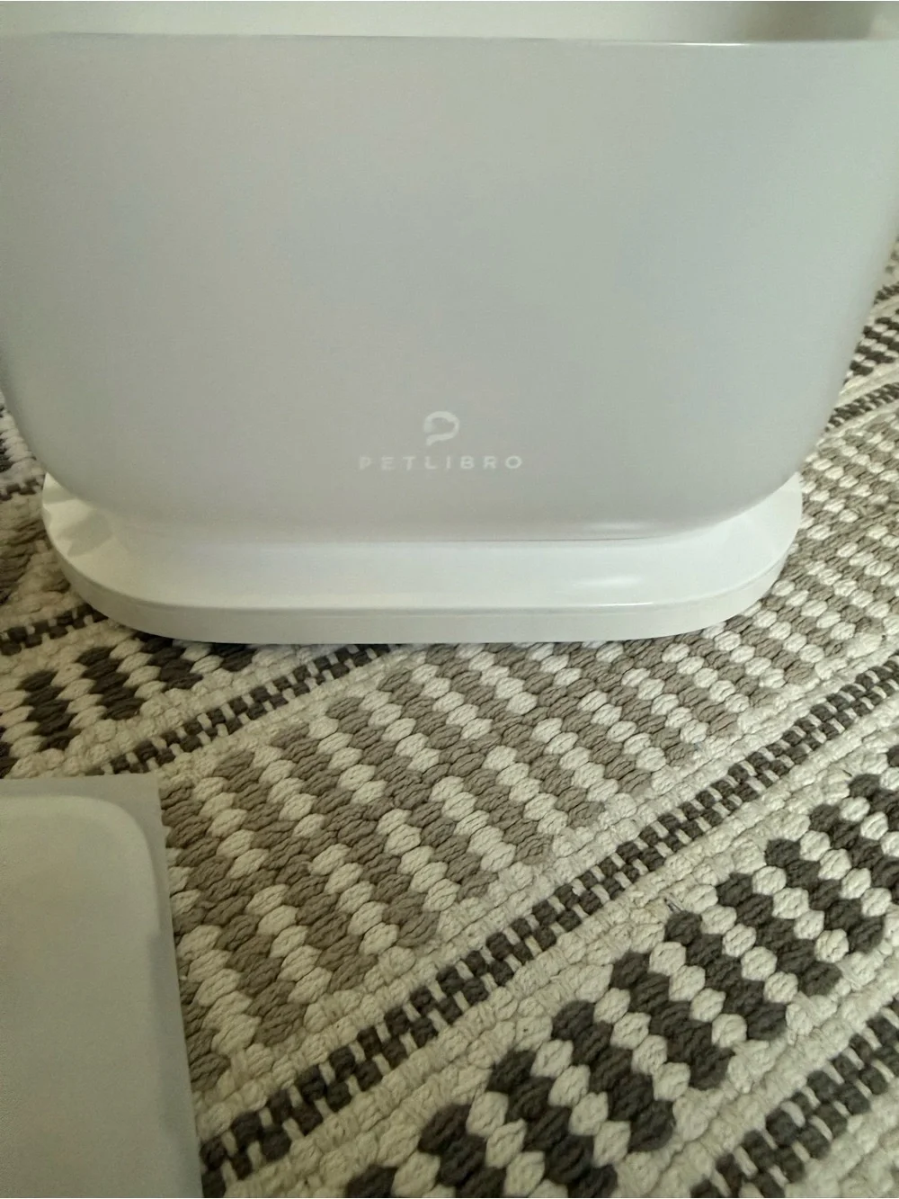 Gray & White Automatic Pet Water Fountain